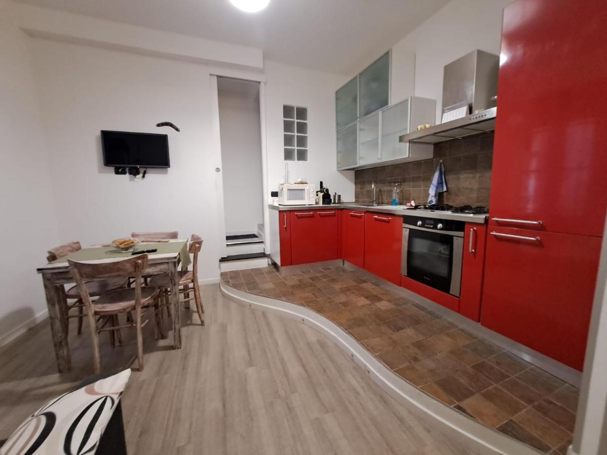 Appartamento In Centro Savona Exterior foto